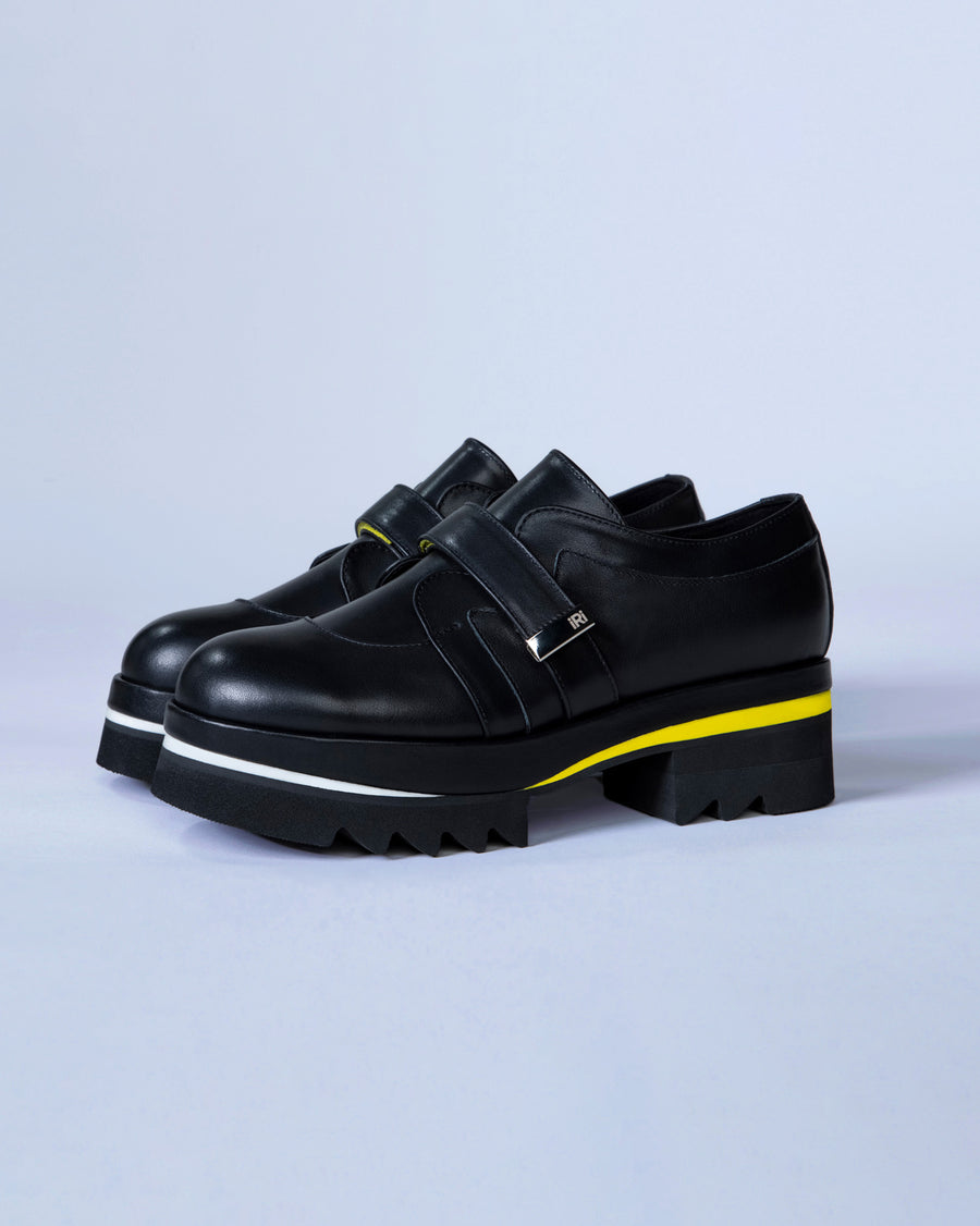 iRi DAAN Black Leather Loafer