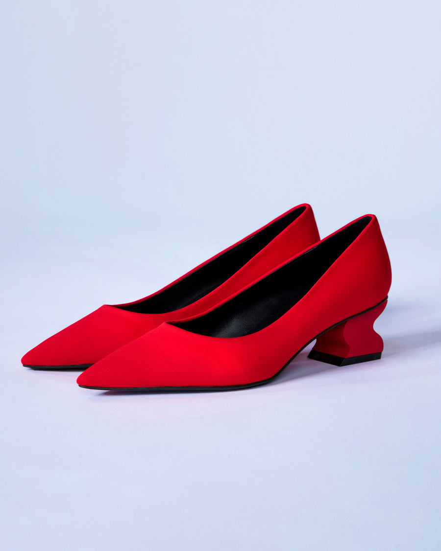 iRi MONLE Red Pointed Toe Pump