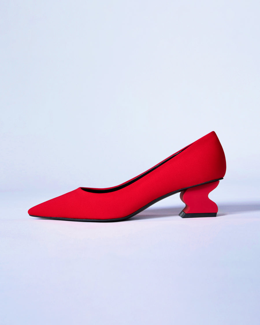 iRi MONLE Red Pointed Toe Pump